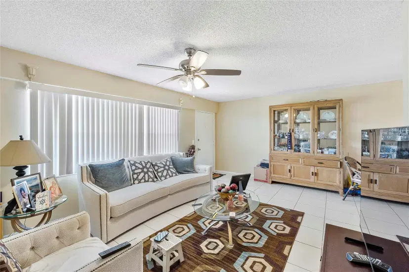Picture of 400 SW 134Th Way 411 F, Hollywood FL 33027