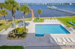 Picture of 1202 S Lake Drive 404, Lantana, FL 33462