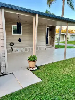 Picture of 4 Montilla Way, Port St Lucie, FL 34952