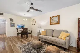 Picture of 400 NE 20Th Street D303, Boca Raton, FL 33431