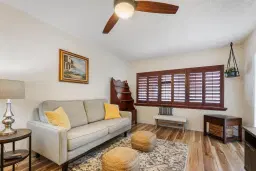Picture of 400 NE 20Th Street D303, Boca Raton, FL 33431