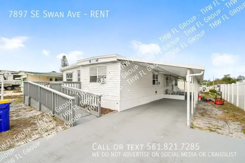 Picture of 7897 SE Swan Ave Sale, Hobe Sound FL 33455