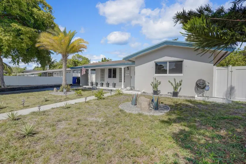 Picture of 2012 NW 11Th Avenue, Fort Lauderdale FL 33311