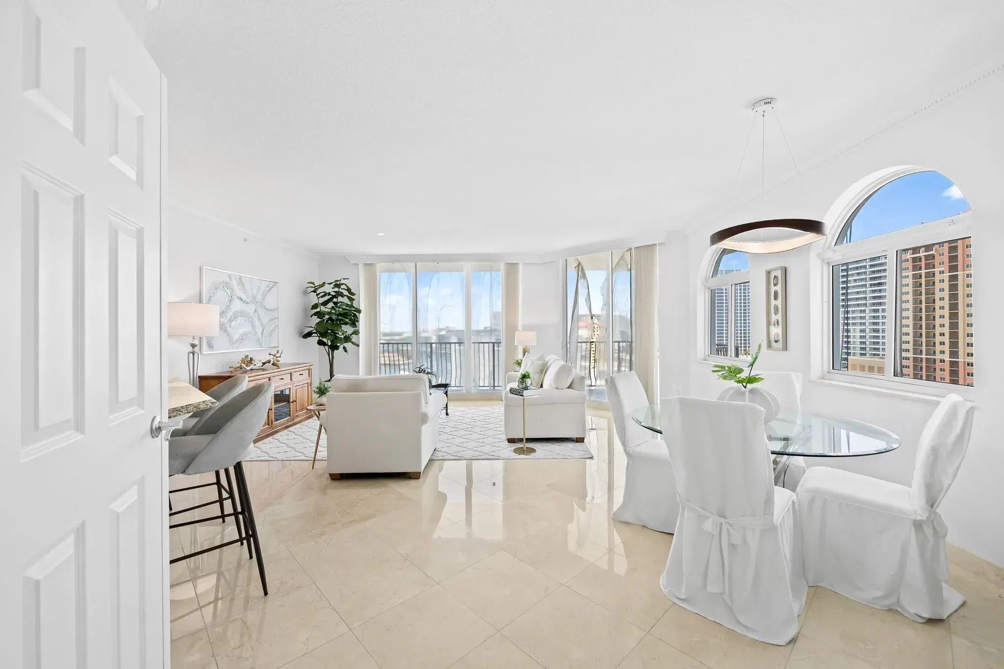 Picture of 100 S Birch Rd 1605 D, Fort Lauderdale, FL 33316