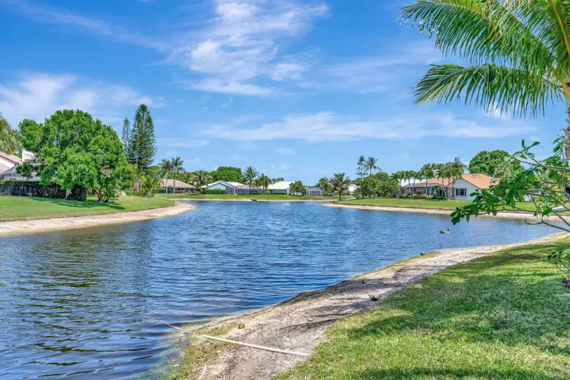Picture of 6533 Winding Lake Drive, Jupiter FL 33458