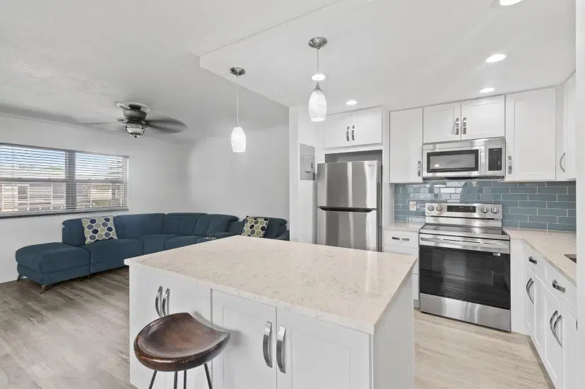 Picture of 574 Monaco L, Delray Beach FL 33446