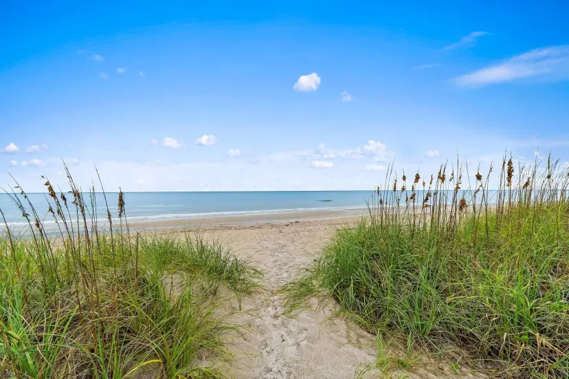 Picture of 2801 N Highway A1A E, Fort Pierce FL 34949