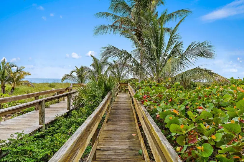 Picture of 2801 N Highway A1A E, Fort Pierce FL 34949