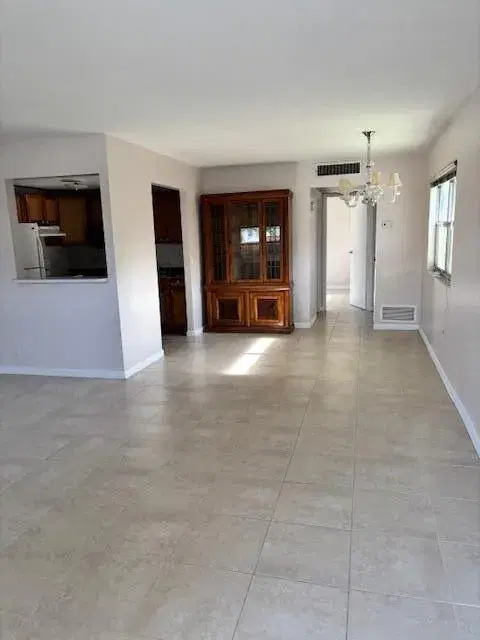 Picture of 382 S Brittany H, Delray Beach FL 33446