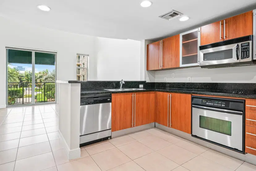 Picture of 610 Clematis Street 313, West Palm Beach FL 33401
