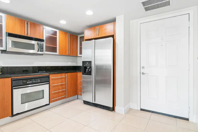 Picture of 610 Clematis Street 313, West Palm Beach FL 33401