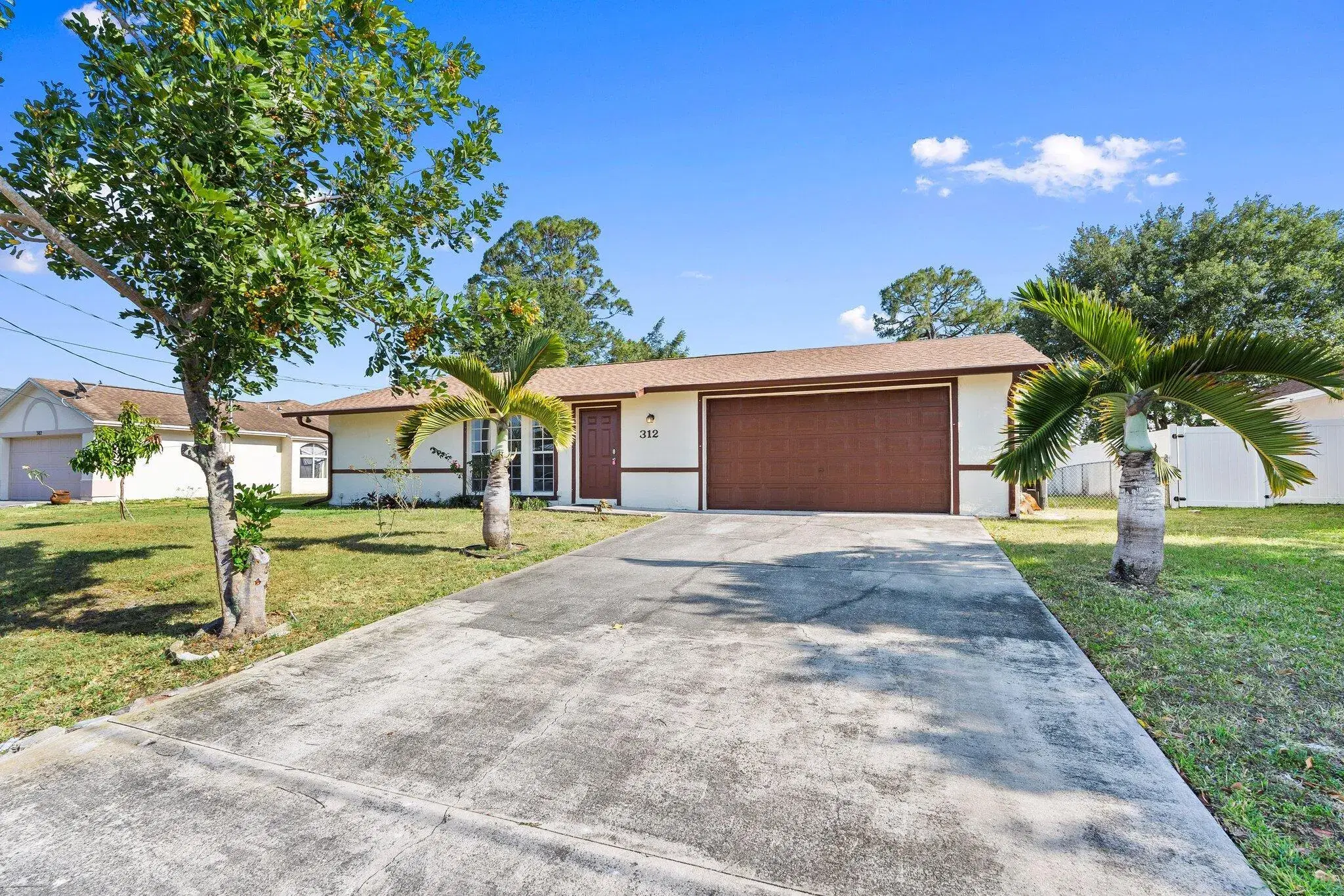 Picture of 312 SW Carter Avenue, Port St Lucie, FL 34983