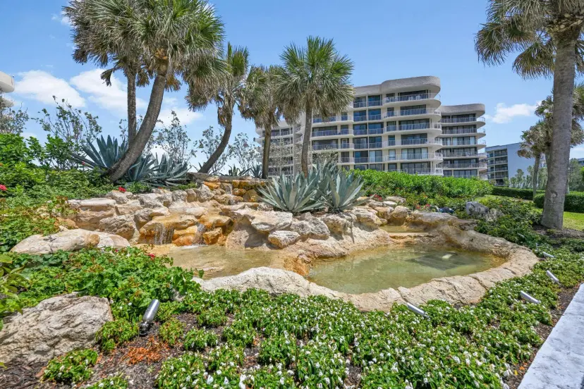 Picture of 3400 S Ocean Boulevard 4Fii, Palm Beach FL 33480