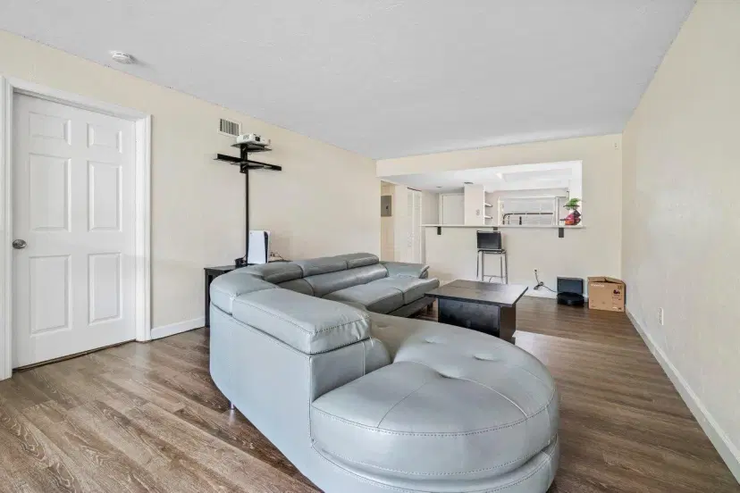 Picture of 202 Palm Beach Trace Drive 202, Royal Palm Beach FL 33411