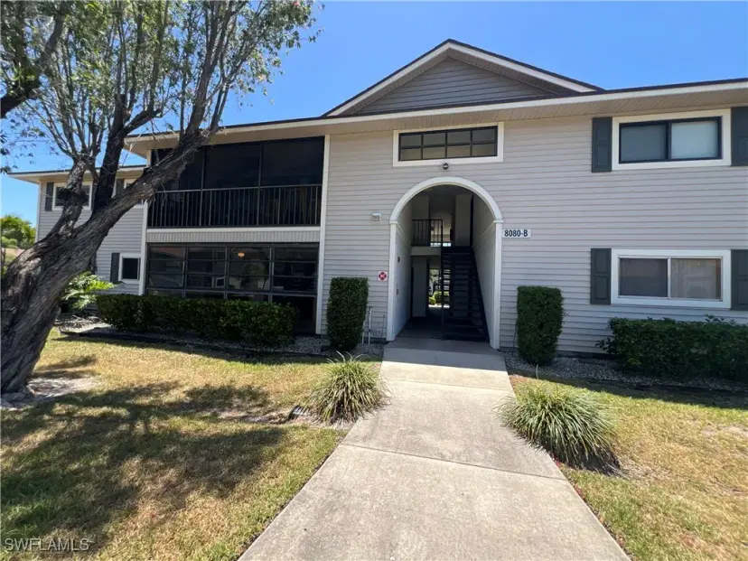 Picture of 8080 S Woods Cir 11, Fort Myers FL 33919