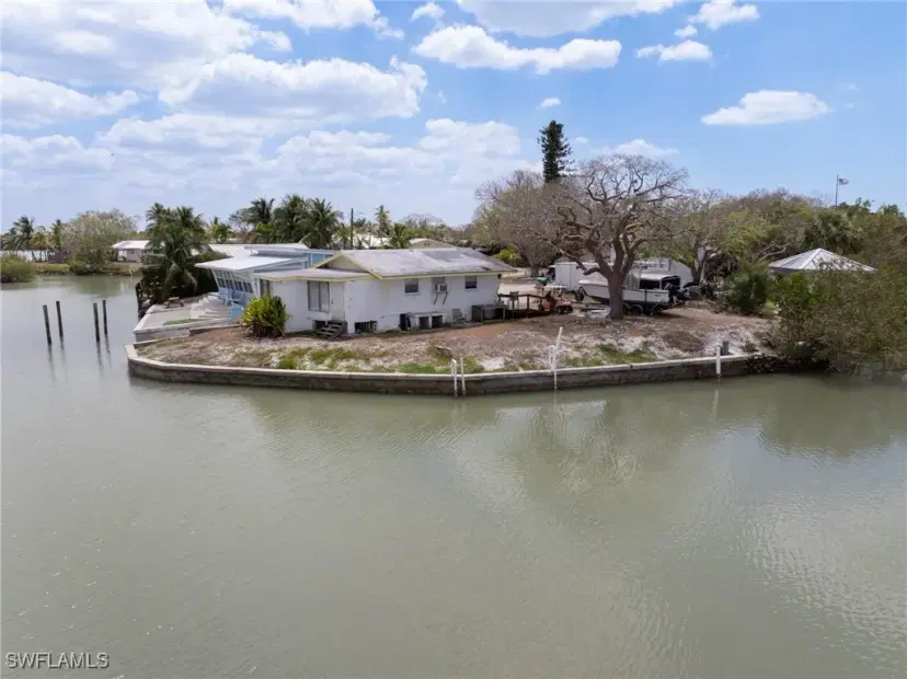 Picture of 315 Petti Dr, Naples FL 34140