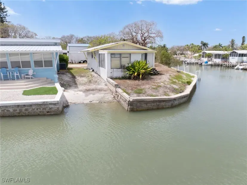 Picture of 315 Petti Dr, Naples FL 34140