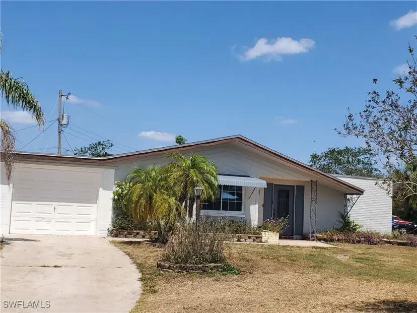 Picture of 1313 Ellendale Cir, Lehigh Acres, FL 33936