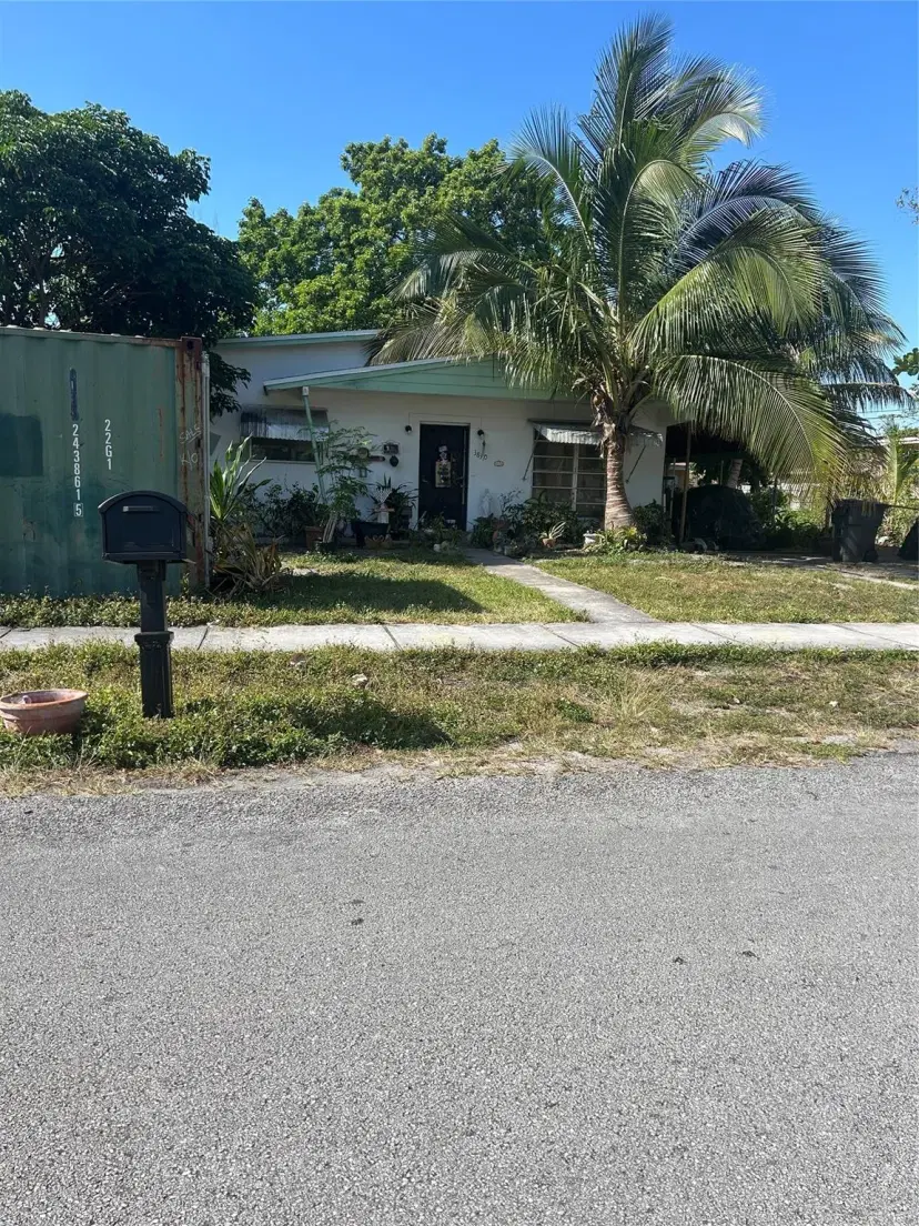 Picture of 2830 Sw 30, West Park FL 33020