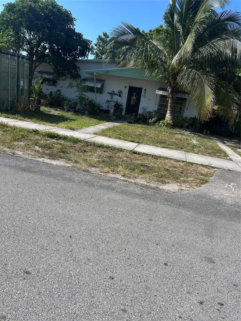 Picture of 2830 Sw 30, West Park FL 33020