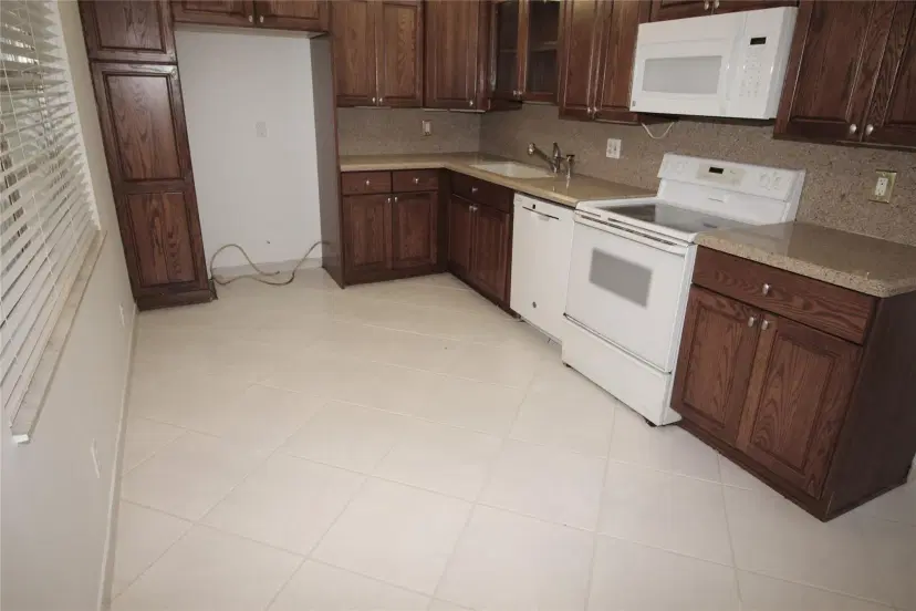 Picture of 802 Cypress Grove Ln 309, Pompano Beach FL 33069