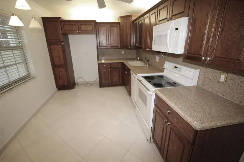 Picture of 802 Cypress Grove Ln 309, Pompano Beach FL 33069