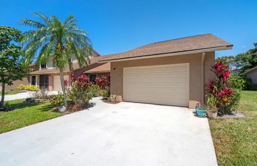 Picture of 11909 Donlin Drive, Wellington FL 33414
