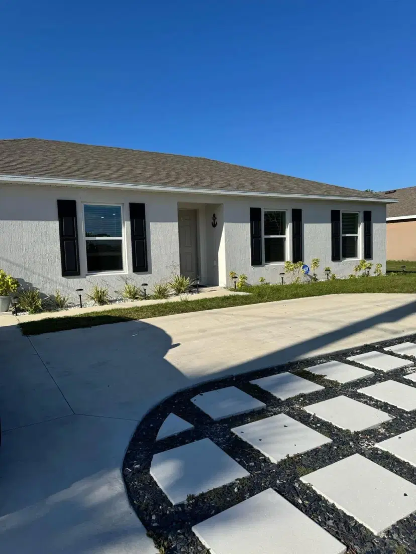 Picture of 133 SW Sw Becker Road, Port St Lucie FL 34953