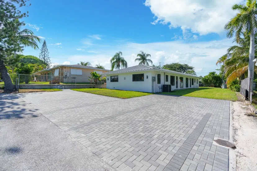 Picture of 303/305 De Carie, Delray Beach FL 33444