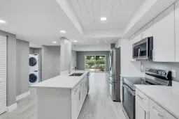 Picture of 1166 6Th Avenue 3, Vero Beach, FL 32960