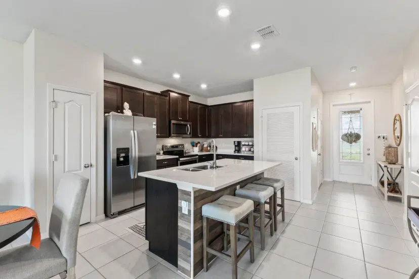 Picture of 1604 Merriment Way, Fort Pierce FL 34947