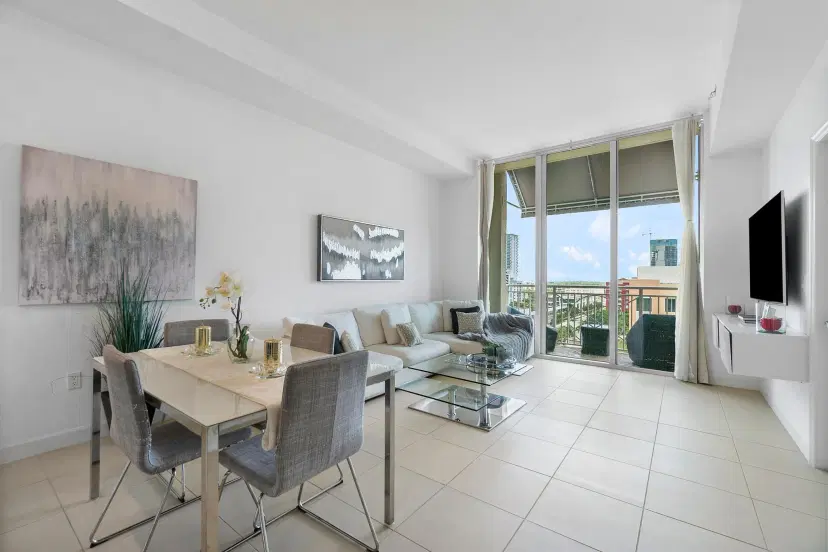 Picture of 480 Hibiscus Street 1003, West Palm Beach FL 33401