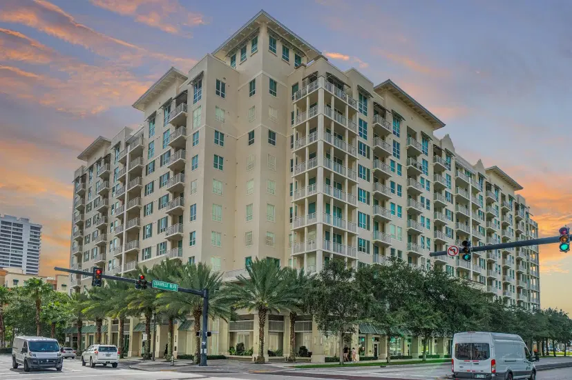 Picture of 480 Hibiscus Street 1003, West Palm Beach FL 33401