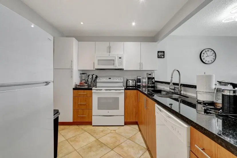 Picture of 3725 S Ocean Drive 812, Hollywood FL 33019