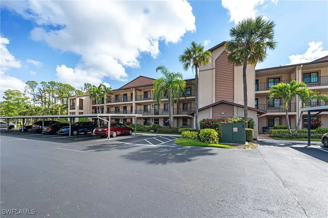 Picture of 7360 Saint Ives Way 2103, Naples, FL 34104