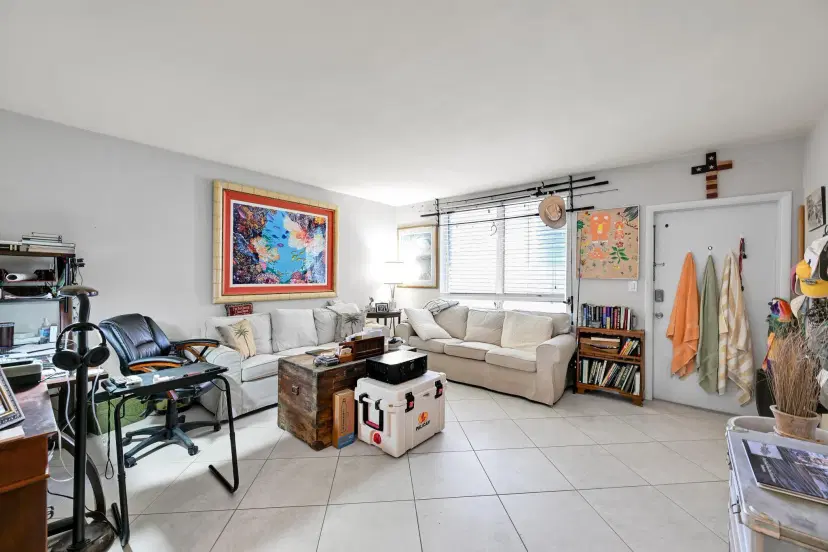 Picture of 2565 S Ocean Boulevard 219, Palm Beach FL 33480