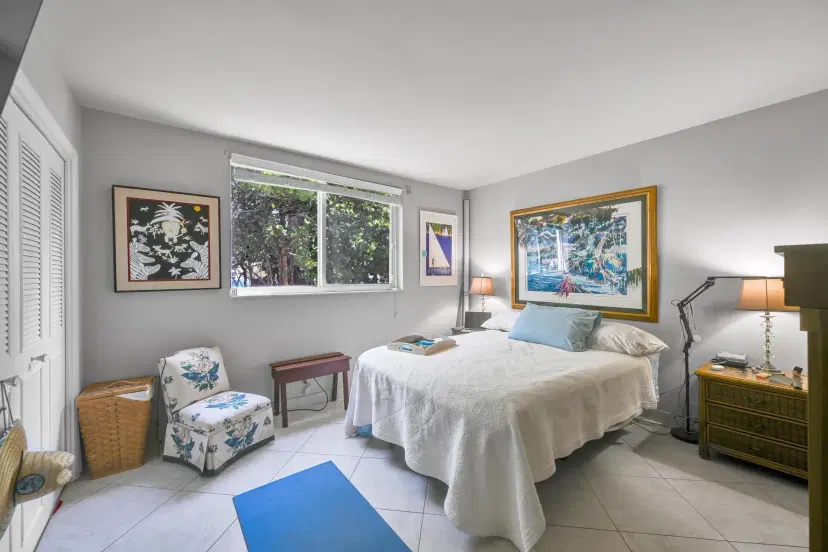 Picture of 2565 S Ocean Boulevard 219, Palm Beach FL 33480