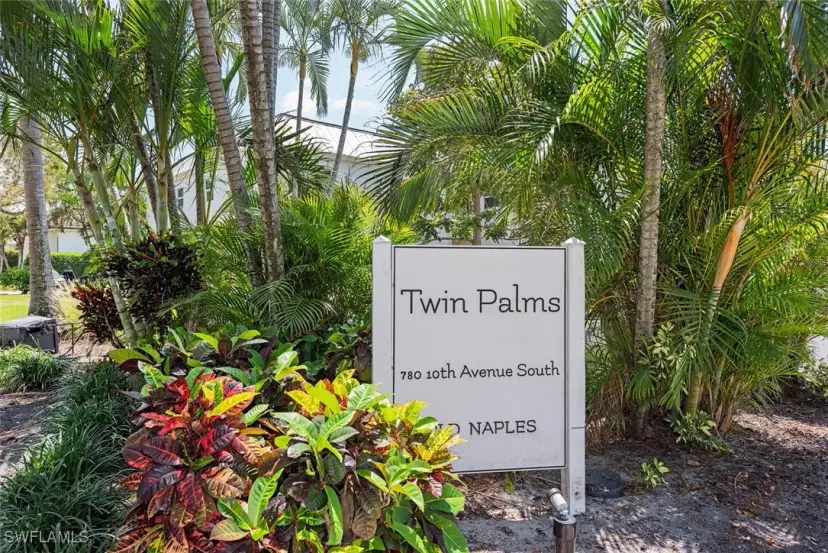 Picture of 780 10Th Ave S 23, Naples FL 34102