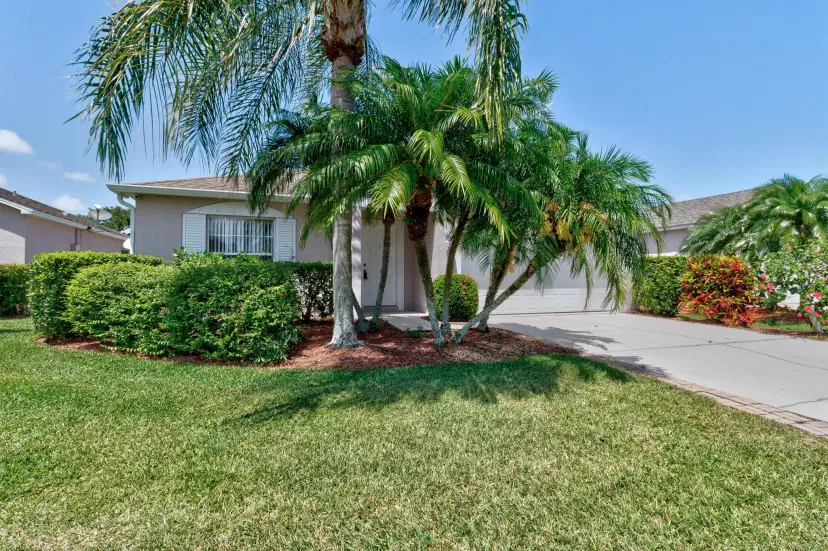 Picture of 885 Greenleaf Circle, Vero Beach FL 32960