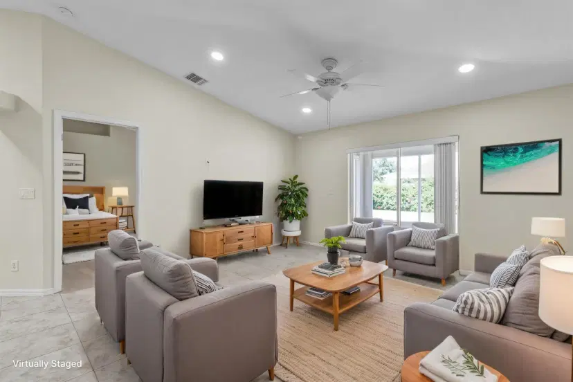 Picture of 885 Greenleaf Circle, Vero Beach FL 32960