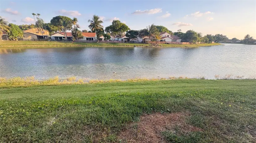 Picture of 17932 NW 63Rd Ct, Hialeah FL 33015