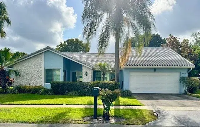 Picture of 608 NW 102Nd Way, Plantation FL 33324