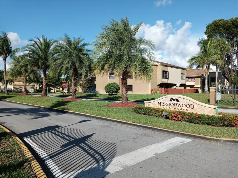 Picture of 8444 W Missionwood Dr 36C, Miramar FL 33025