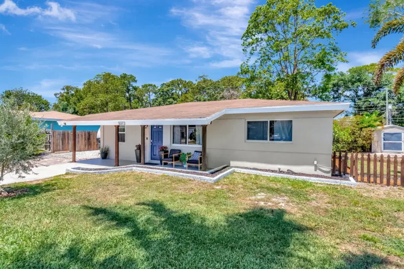Picture of 5372 Van Buren Rd, Delray Beach FL 33484