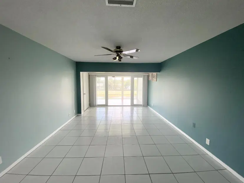 Picture of 1120 Mahogany Way 203, Delray Beach FL 33445