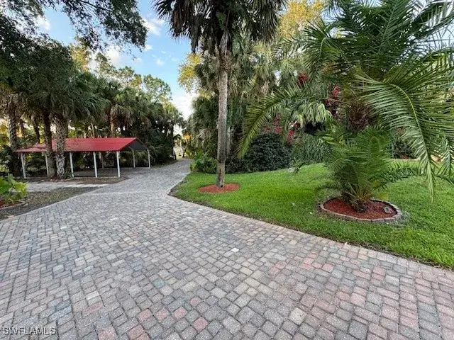 Picture of 240 12Th Ave Nw, Naples FL 34120