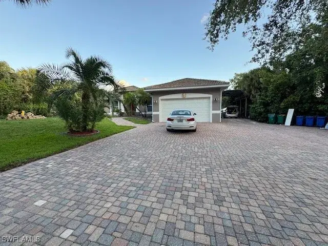 Picture of 240 12Th Ave Nw, Naples FL 34120