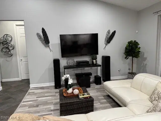 Picture of 240 12Th Ave Nw, Naples FL 34120