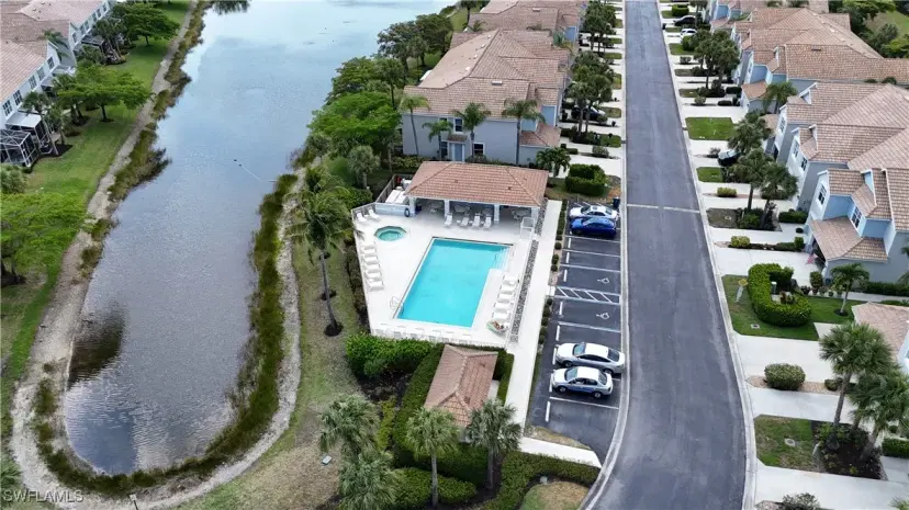 Picture of 8310 Village Edge Cir 3, Fort Myers FL 33919