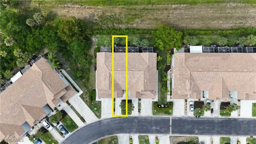 Picture of 8310 Village Edge Cir 3, Fort Myers FL 33919